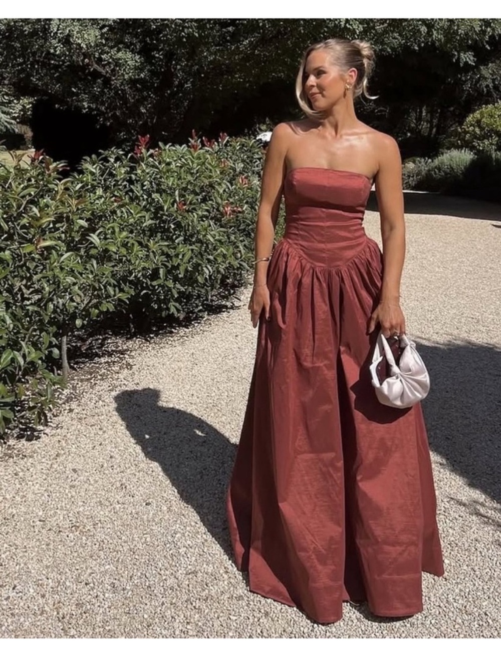 Hansen & Gretel Audrey Strapless Drop Waist Formal Maxi Gown in Pinot small
